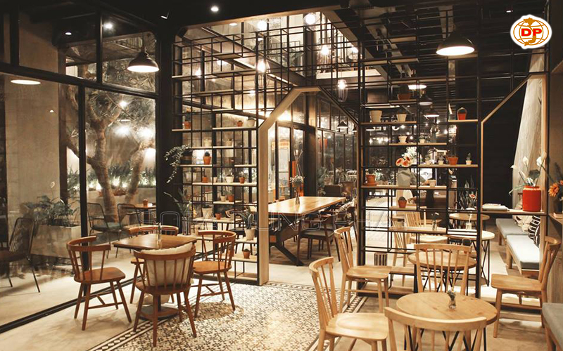 Quán cafe Dũng Pha nổi tiếng với không gian nội thất ấn tượng và độc đáo, mang đến cho khách hàng những trải nghiệm đầy sáng tạo và ấn tượng. Hãy xem hình ảnh để cảm nhận sự tinh tế và độc đáo của quán cafe này.